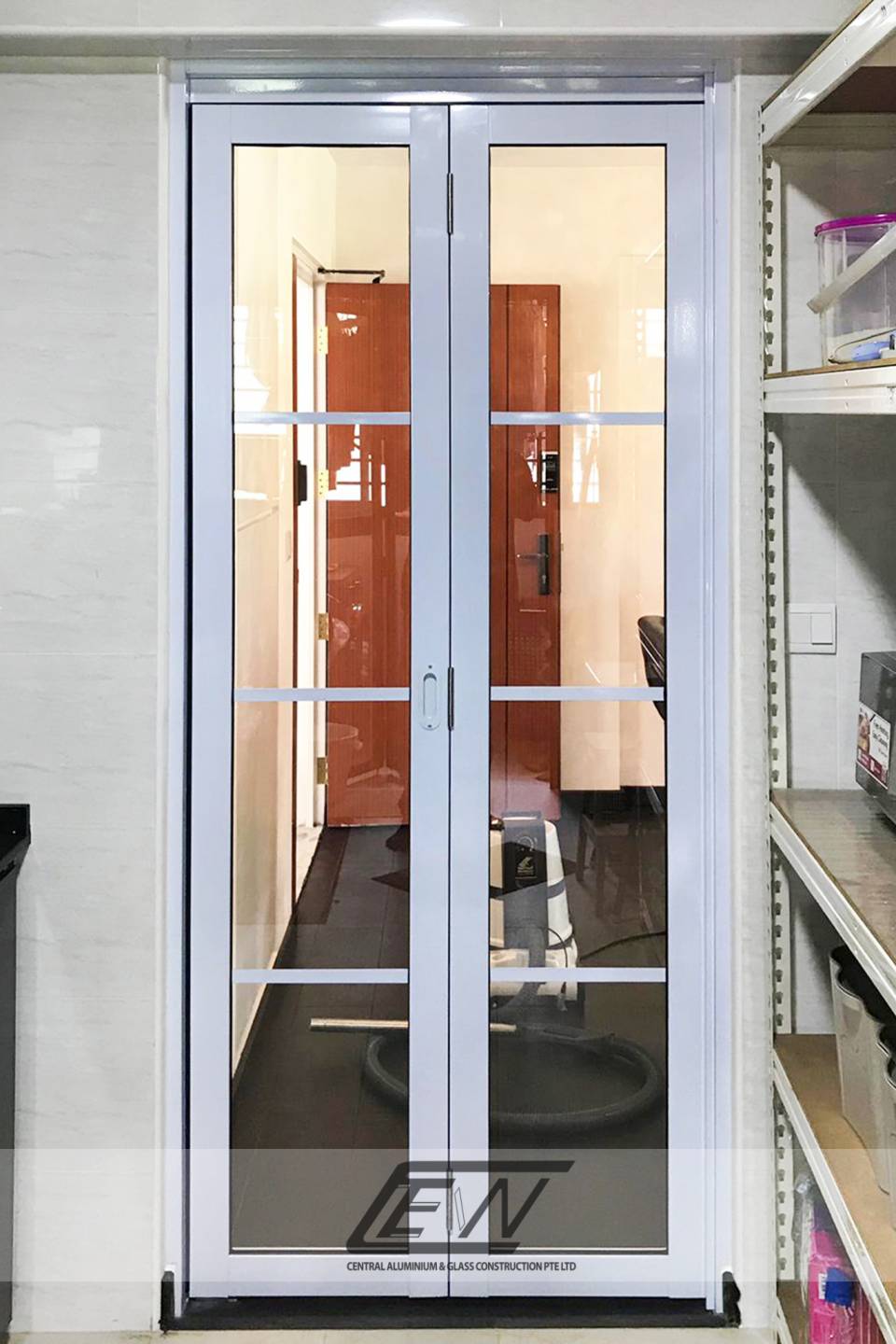 Aluminium Frame Bi-Fold (Top Track）